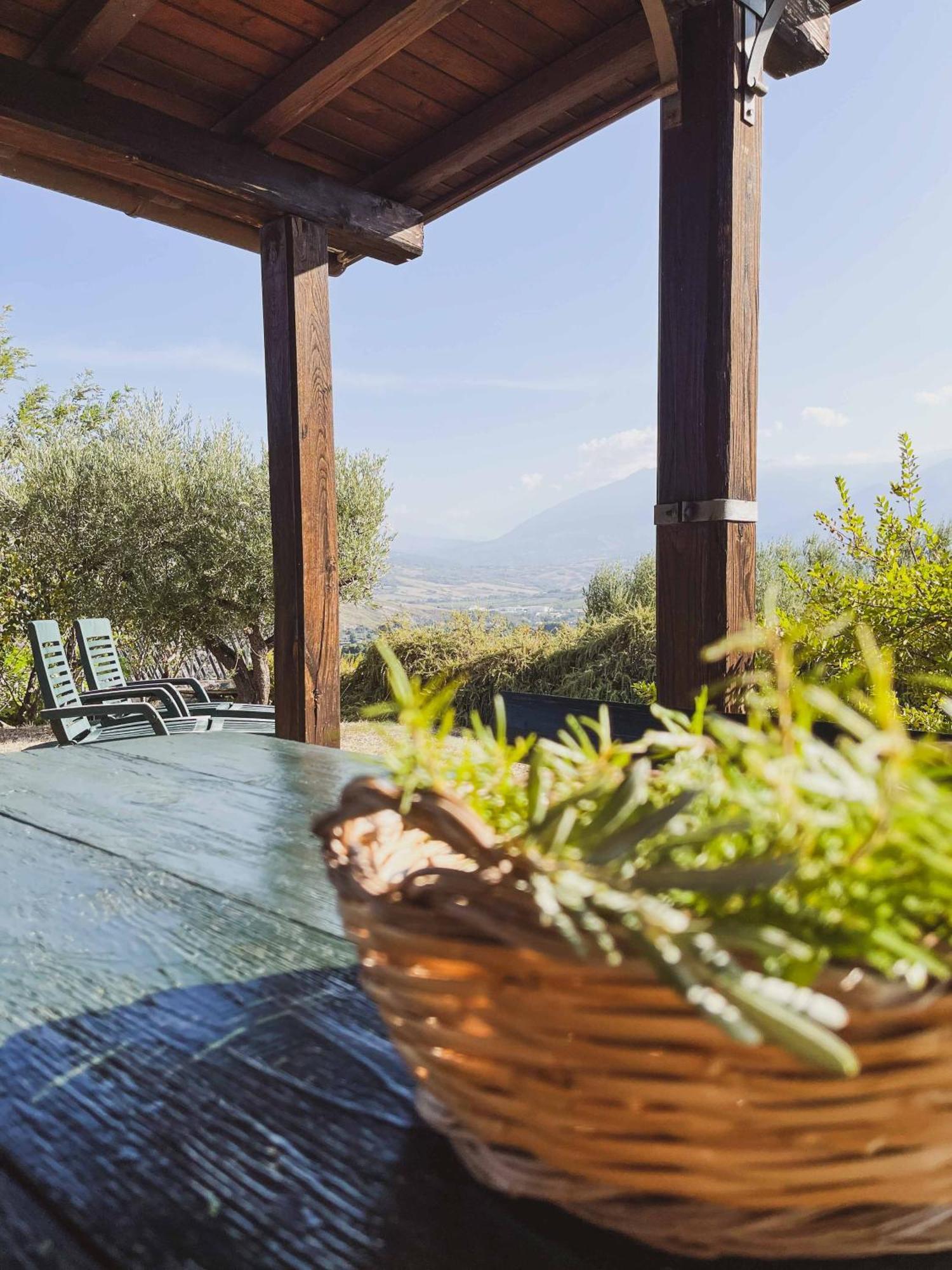 Pietra Pizzuta Country House Torre de' Passeri Exterior photo